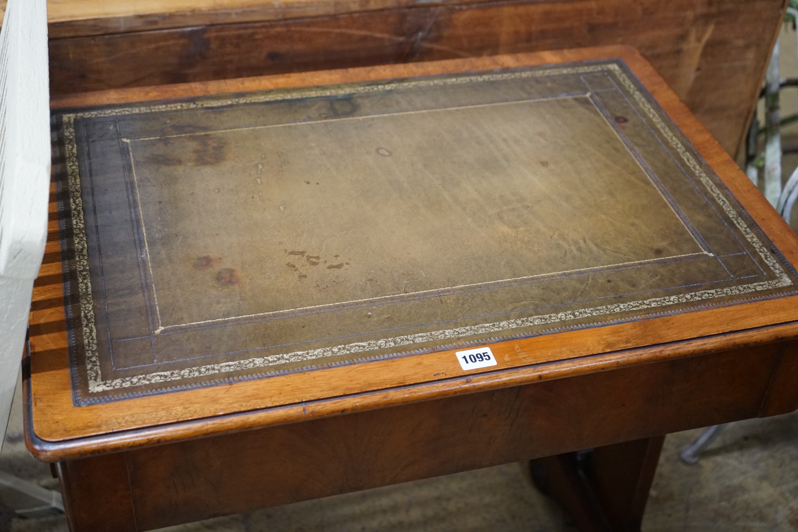 A William IV rectangular mahogany writing table with two side drawers, length 76cm, depth 52cm, height 76cm